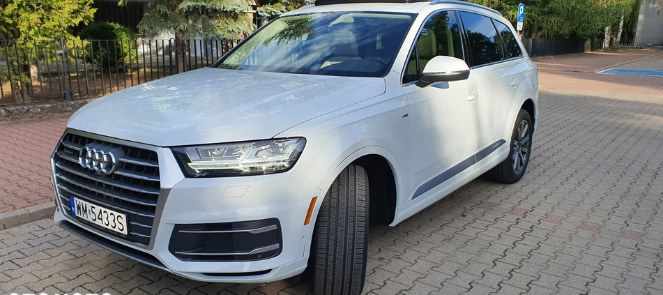 Audi Q7 cena 173000 przebieg: 54000, rok produkcji 2019 z Sulejówek małe 191